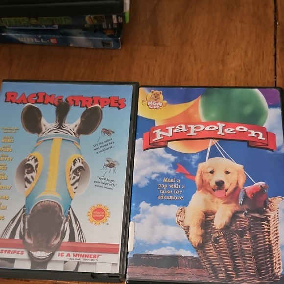 Disney DVD Collection - Picture 3 of 7